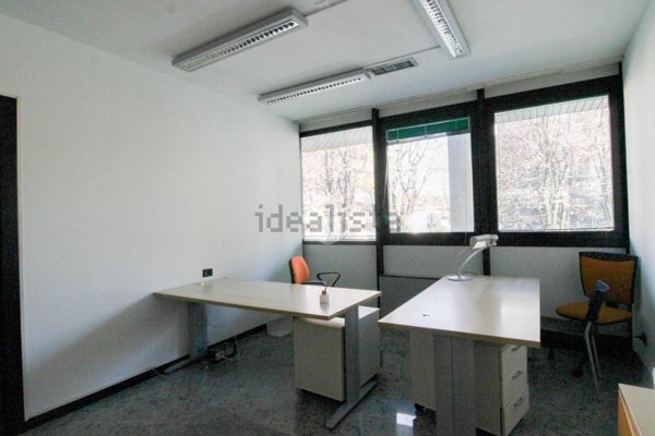 ufficio in affitto a Cologno Monzese