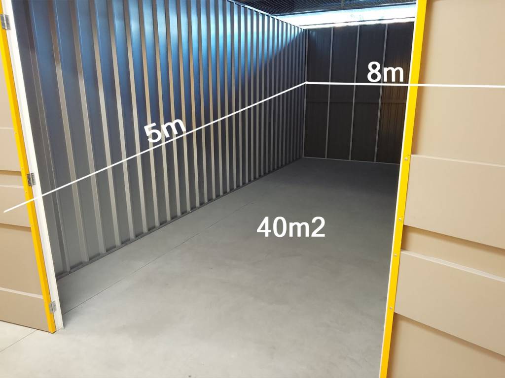 ufficio in affitto a Cologno Monzese in zona San Maurizio al Lambro