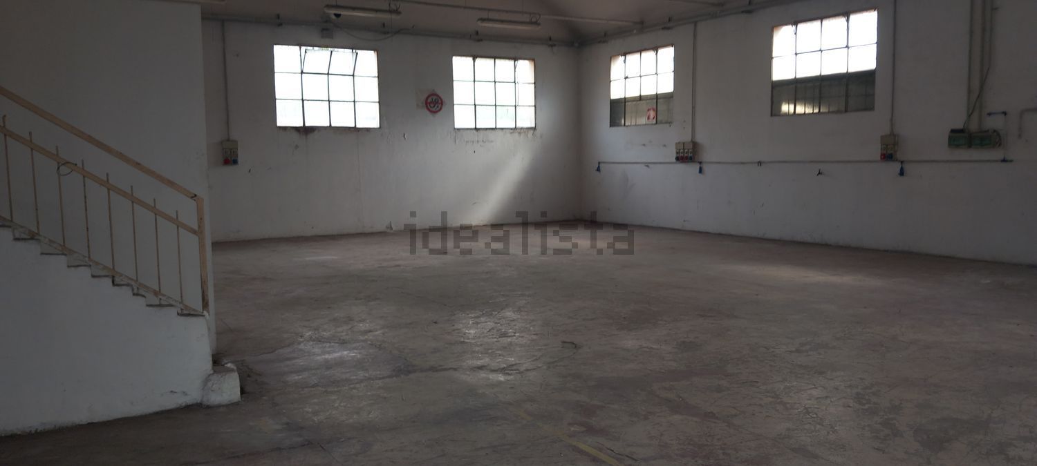 capannone in affitto a Cologno Monzese