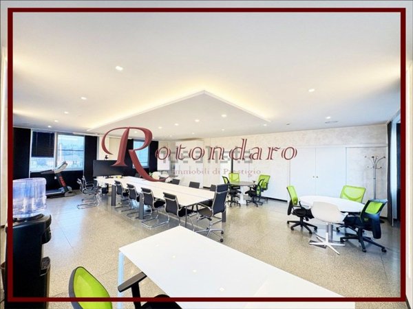 ufficio in affitto a Cologno Monzese
