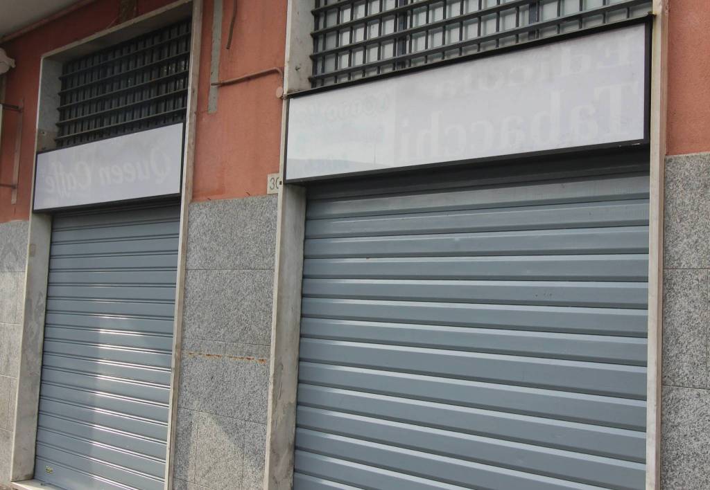 negozio in affitto a Cologno Monzese