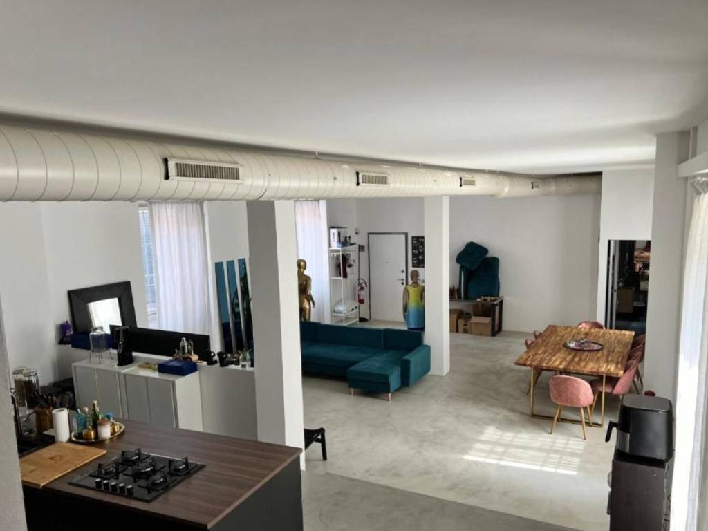 casa indipendente in affitto a Cologno Monzese