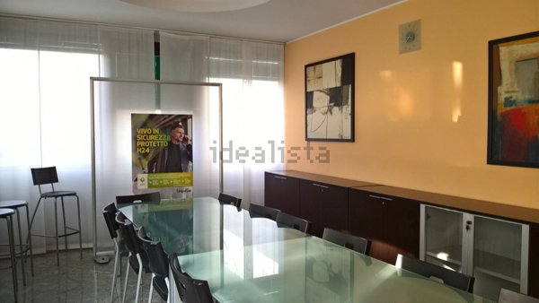 ufficio in affitto a Cologno Monzese