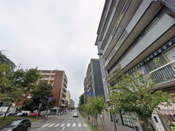 appartamento in affitto a Cologno Monzese