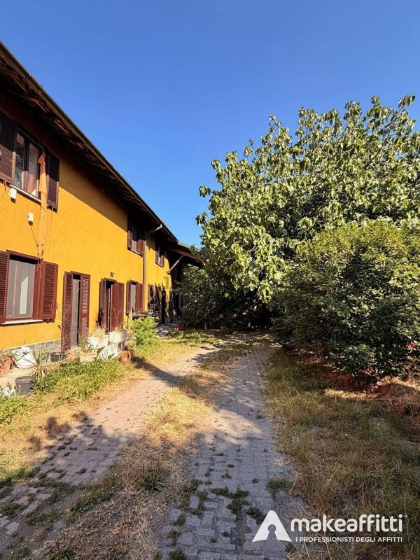casa indipendente in affitto a Colturano
