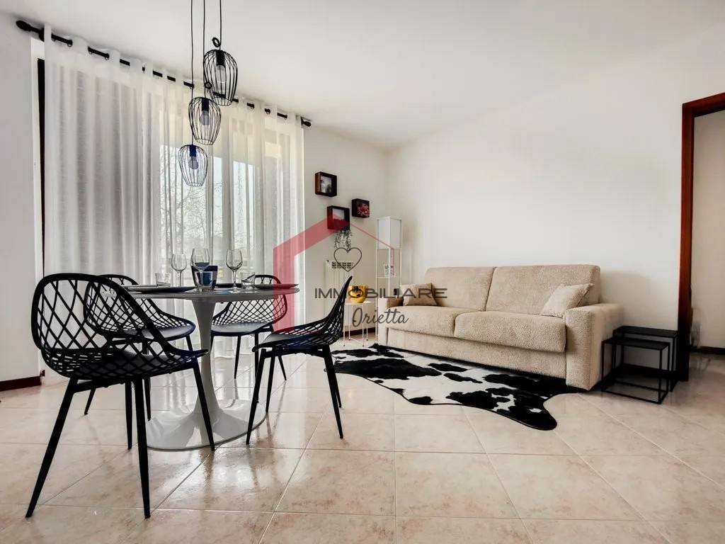 appartamento in affitto a Corbetta in zona Battuello