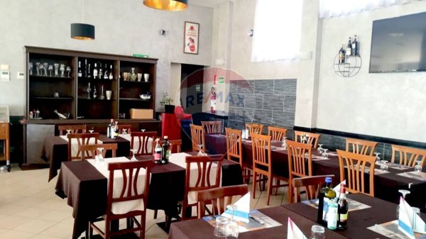 negozio in affitto a Corbetta