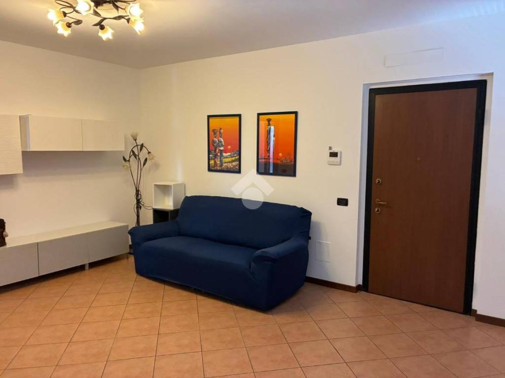 appartamento in affitto a Corbetta in zona Battuello