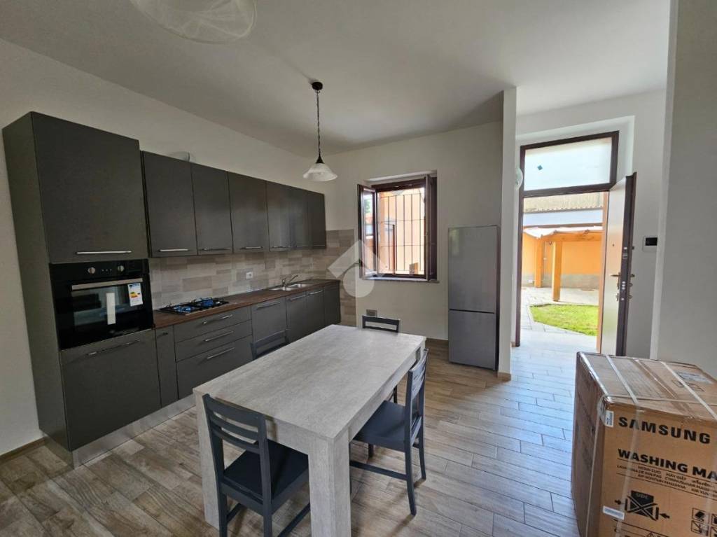 appartamento in affitto a Corbetta in zona Battuello