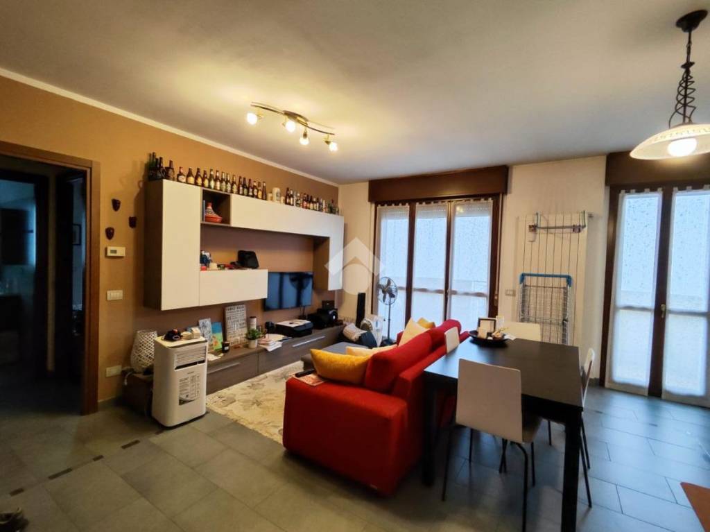 appartamento in affitto a Corbetta in zona Soriano