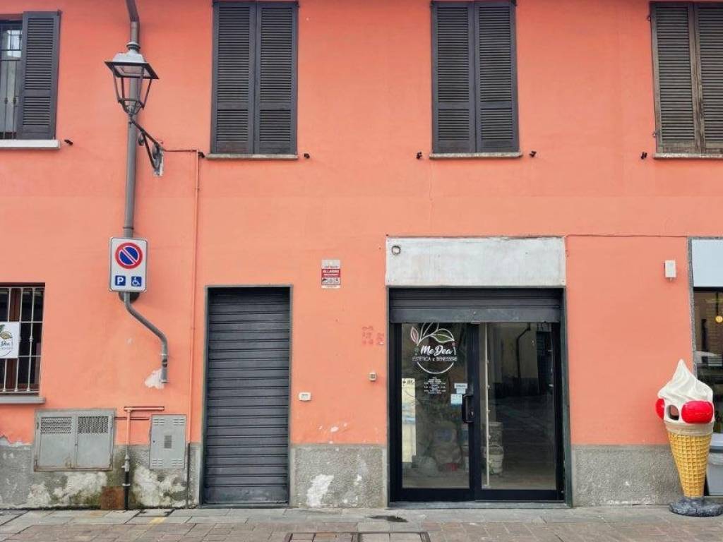 negozio in affitto a Cormano