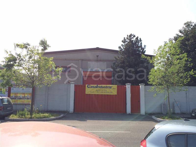 locale commerciale in affitto a Cormano