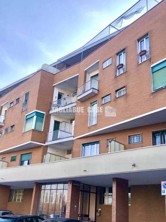 appartamento in affitto a Cormano in zona Brusuglio