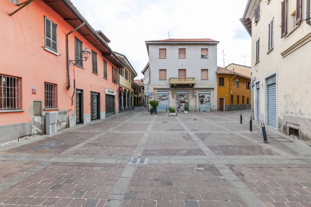 negozio in affitto a Cormano
