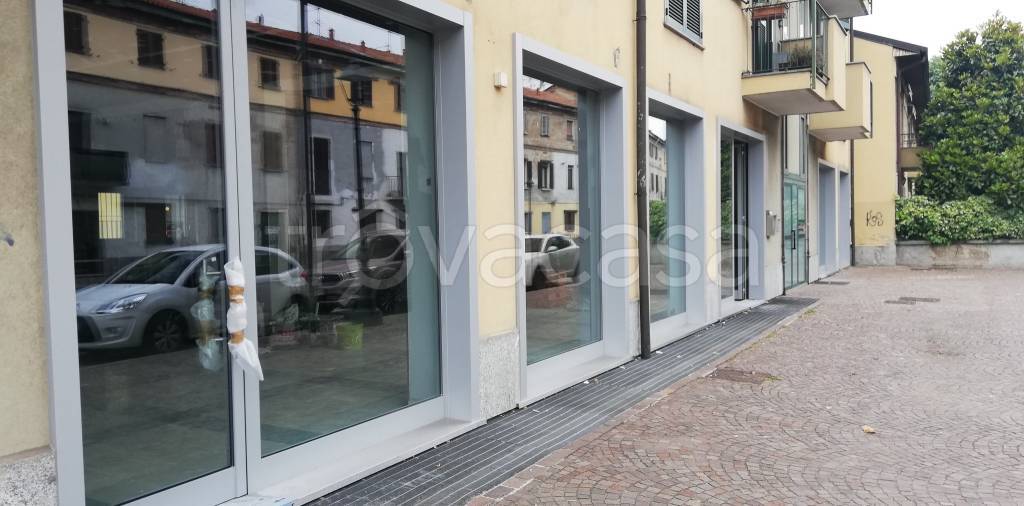 trivano in affitto a Cornaredo in zona San Pietro all'Olmo