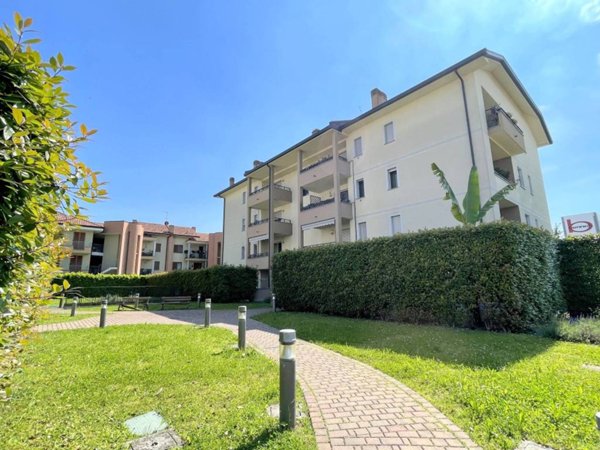 appartamento in affitto a Cornaredo