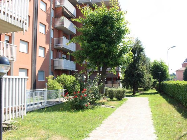 appartamento in affitto a Cornaredo