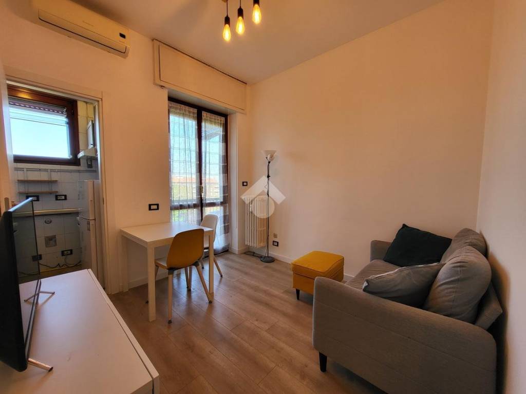 appartamento in affitto a Cornaredo in zona Cascine Torrette