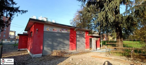 negozio in affitto a Corsico