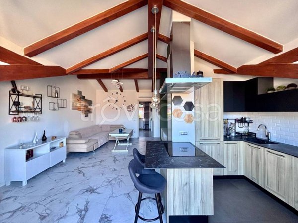 appartamento in affitto a Corsico