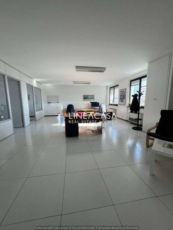 negozio in affitto a Corsico