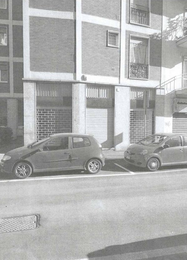 negozio in affitto a Corsico