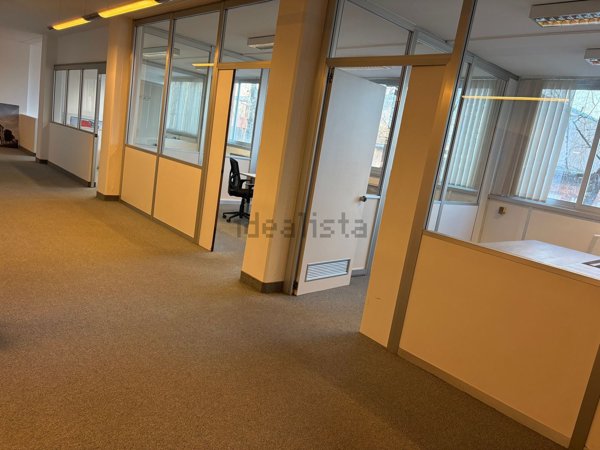 ufficio in affitto a Corsico