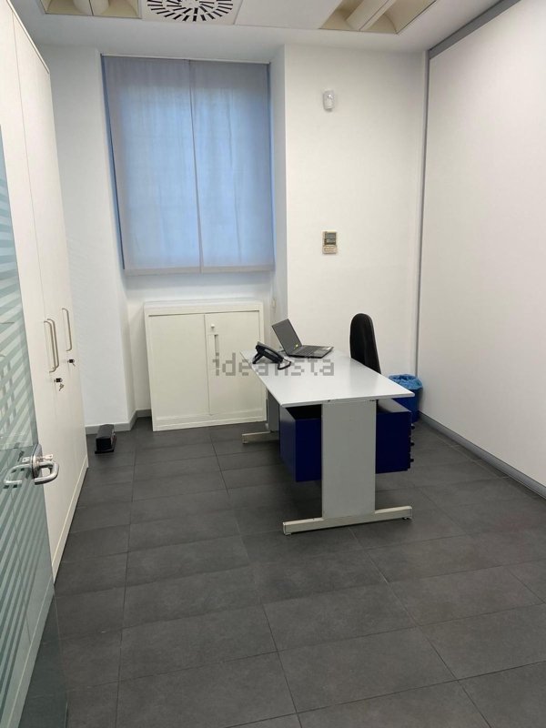 ufficio in affitto a Corsico