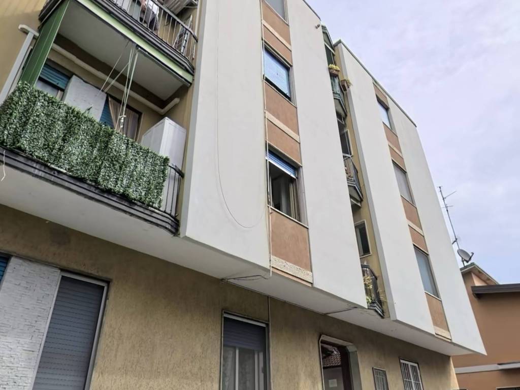 appartamento in affitto a Corsico