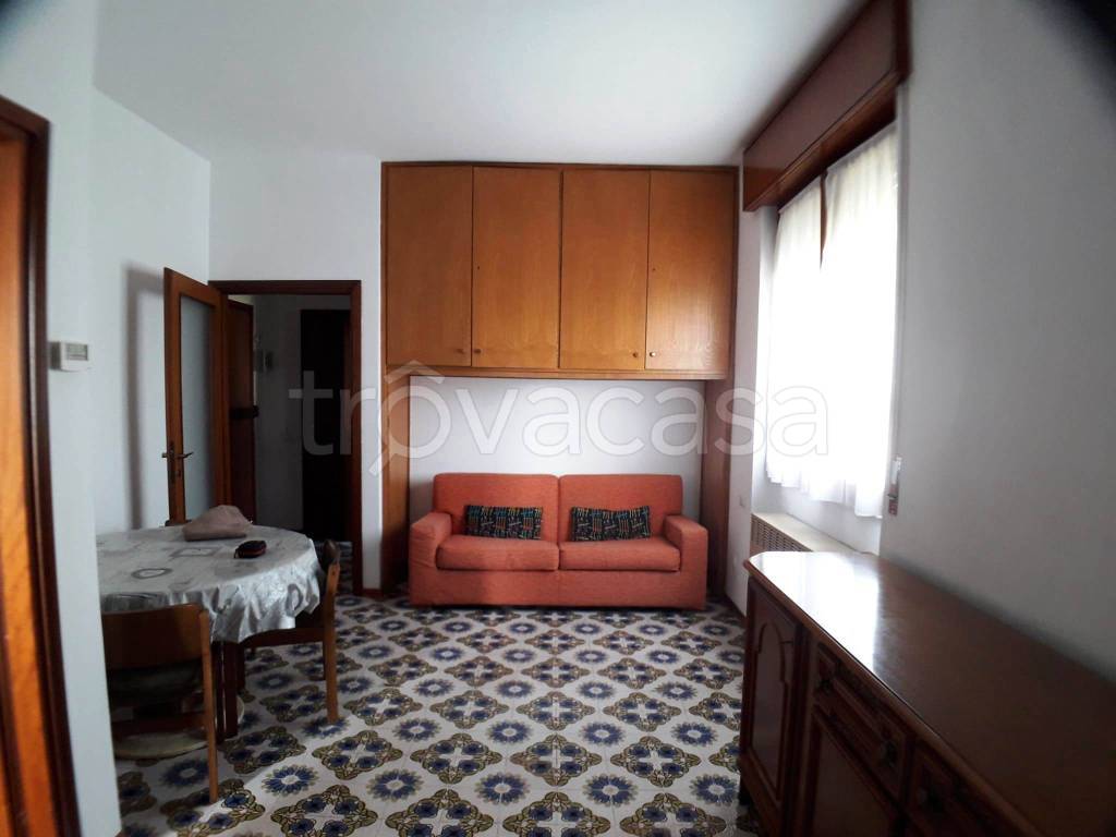 appartamento in affitto a Corsico