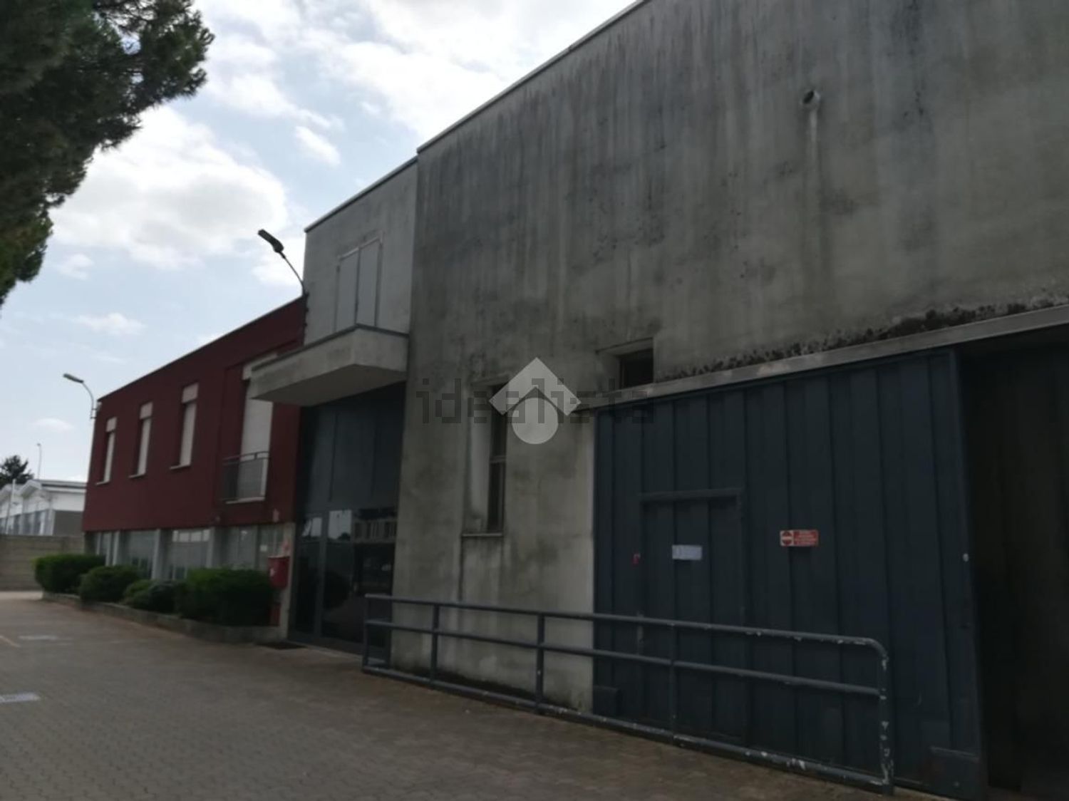 capannone in affitto a Cuggiono