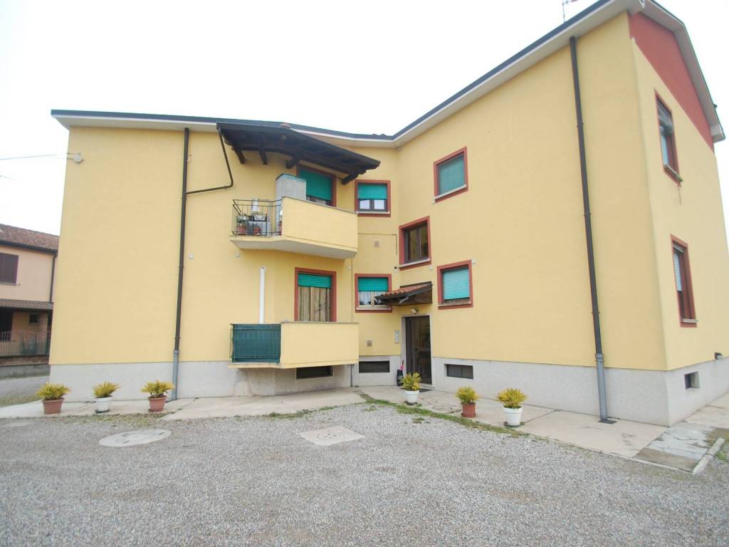 appartamento in affitto a Cuggiono