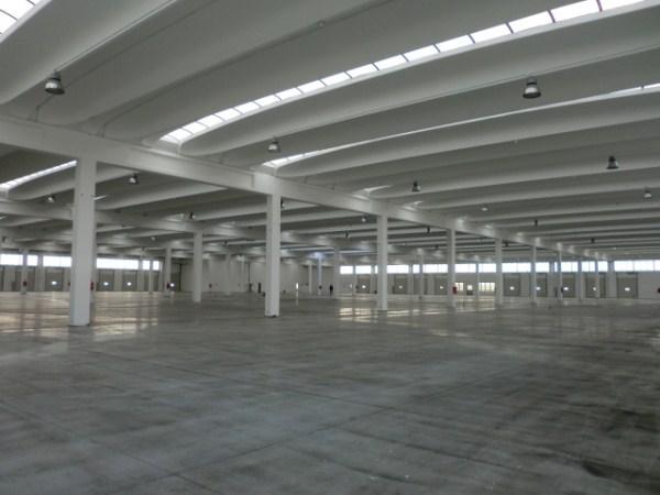 capannone in affitto a Cusago