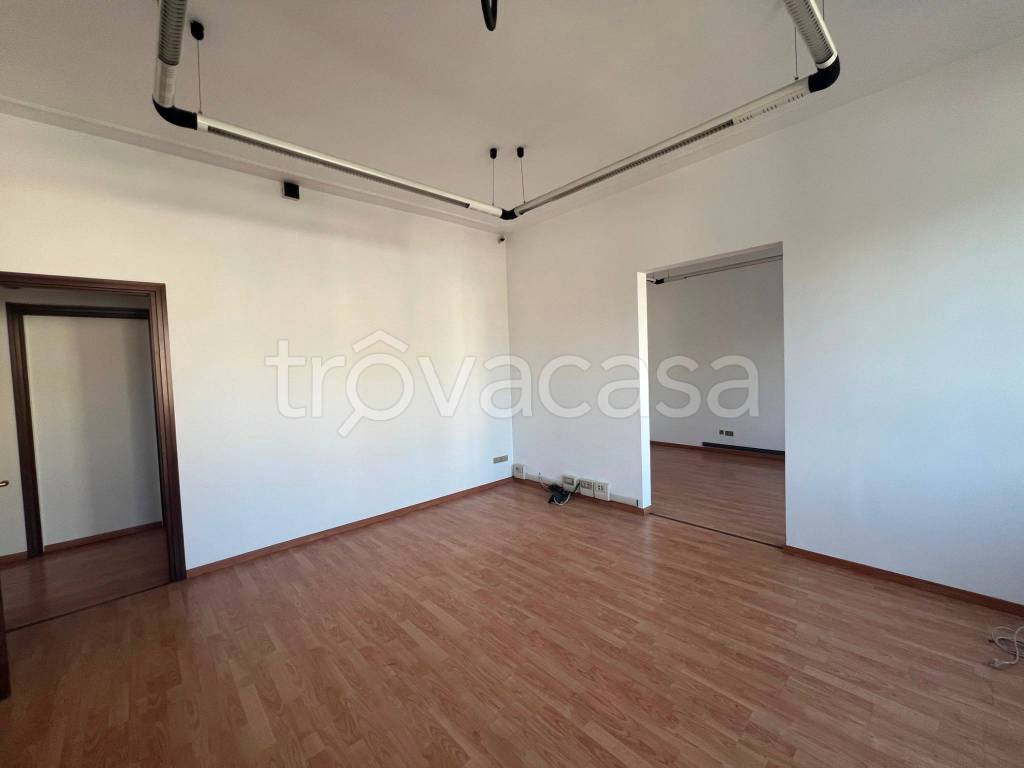 ufficio in affitto a Cusano Milanino