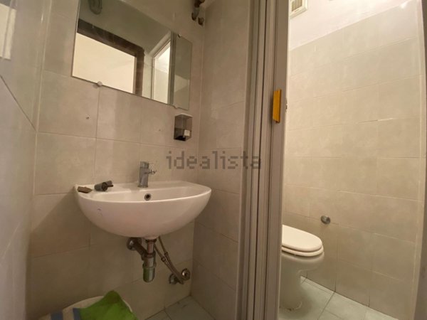 negozio in affitto a Cusano Milanino