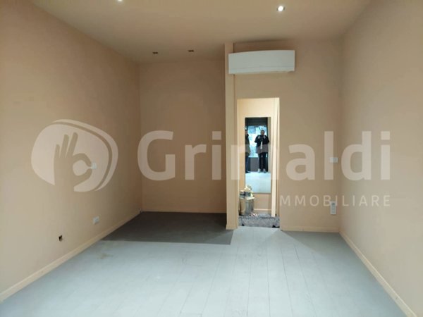 negozio in affitto a Cusano Milanino