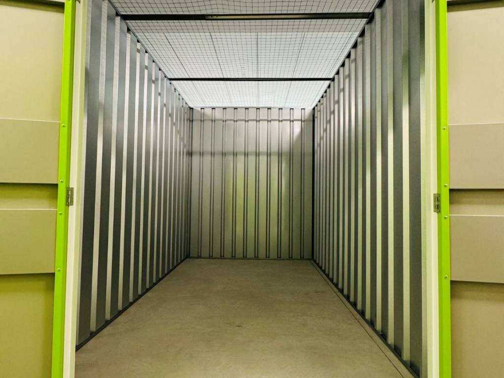 locale commerciale in affitto a Cusano Milanino