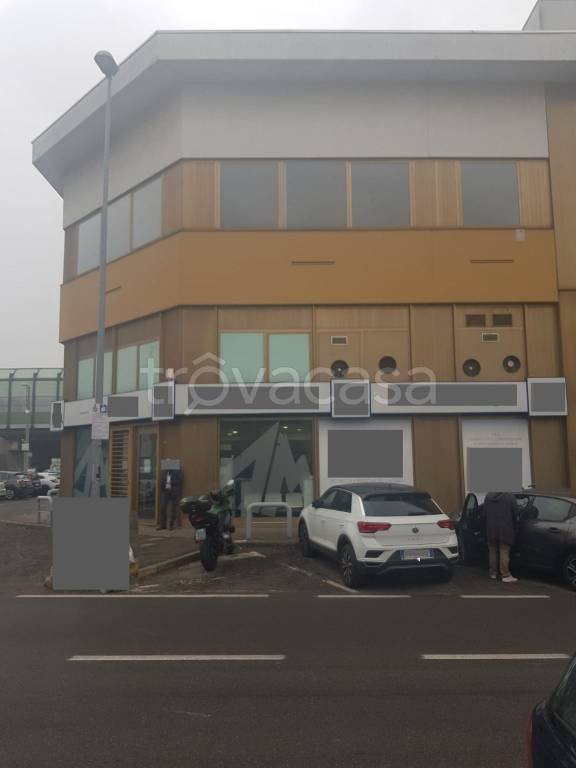 ufficio in affitto a Cusano Milanino