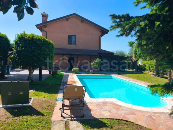 casa indipendente in affitto a Dresano