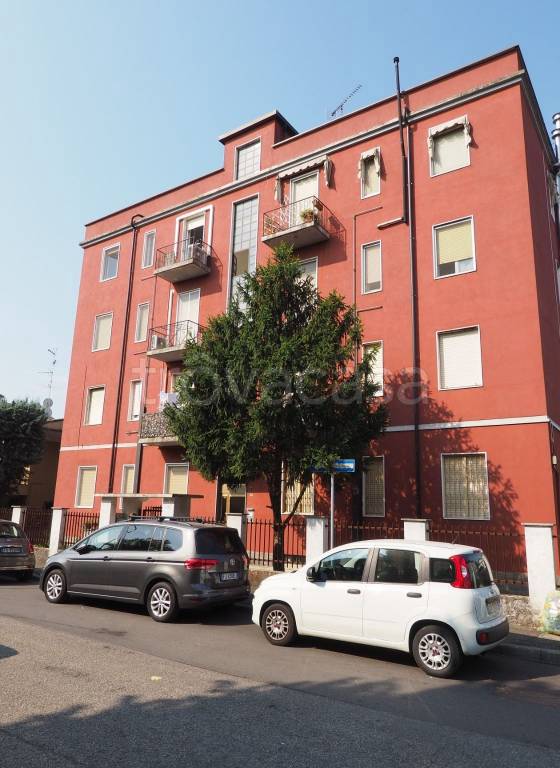 appartamento in affitto a Gaggiano in zona Bonirola