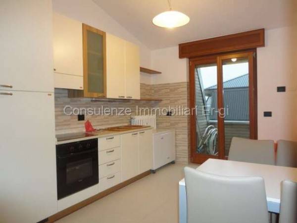 appartamento in affitto a Garbagnate Milanese