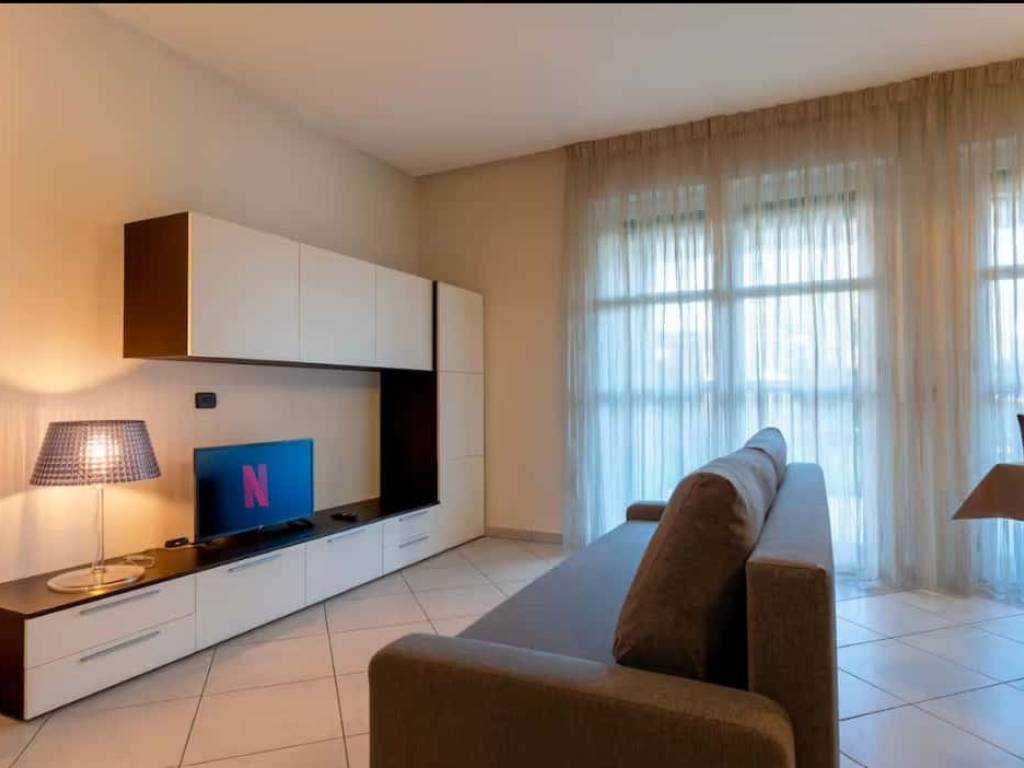 appartamento in affitto a Garbagnate Milanese