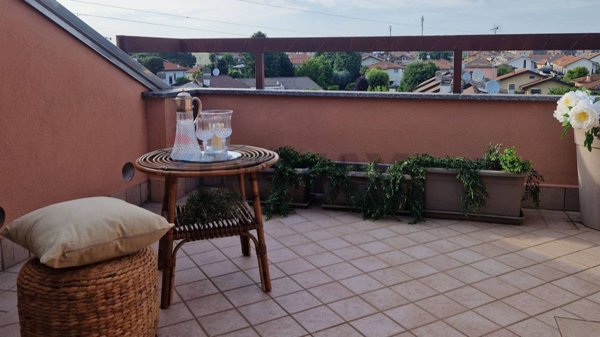 appartamento in affitto a Garbagnate Milanese