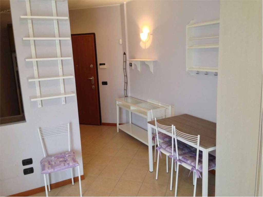 appartamento in affitto a Garbagnate Milanese