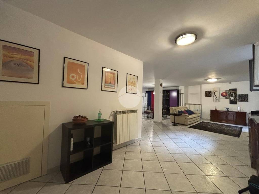 appartamento in affitto a Garbagnate Milanese