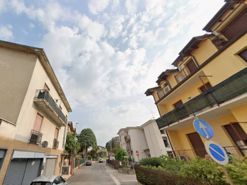 appartamento in affitto a Garbagnate Milanese