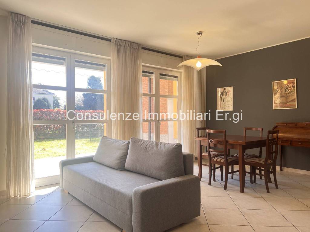 appartamento in affitto a Garbagnate Milanese