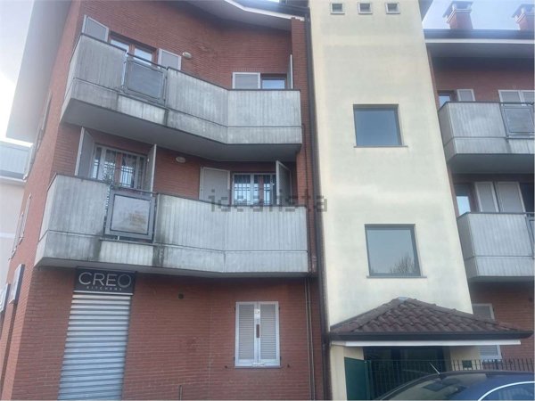 appartamento in affitto a Garbagnate Milanese in zona Bariana