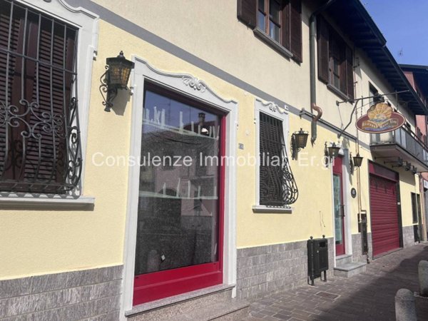 negozio in affitto a Garbagnate Milanese