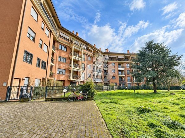 appartamento in affitto a Garbagnate Milanese in zona Bariana